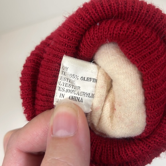 Thinsulate Red Women’s Gloves One Size Fits Most - Picture 4 of 4